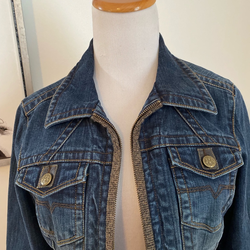 CAbi Jean Jacket with Fringe Trim Size S Style 620 - Picture 2 of 9